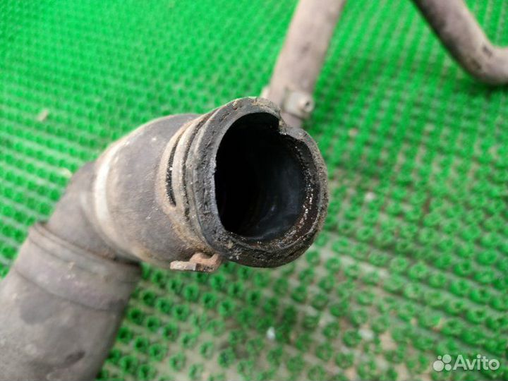 Патрубок радиатора Opel Astra H Z13DTH 2008