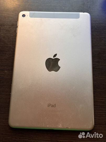 Apple iPad mini 4