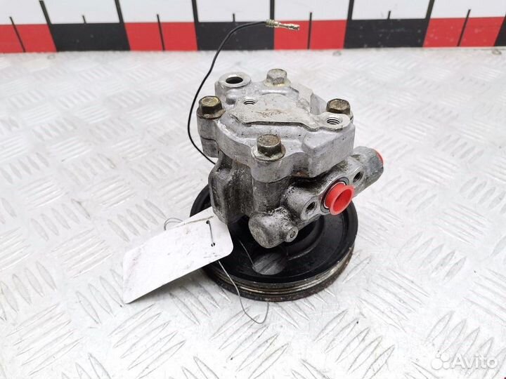 Насос гидроусилителя руля Mazda MX-3 1997