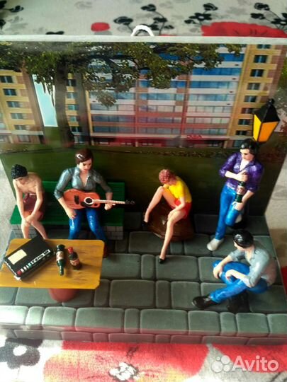 Ключница или объемное панно. - Вечером на лавочке