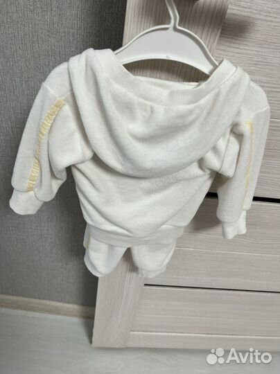 Спортивный костюм