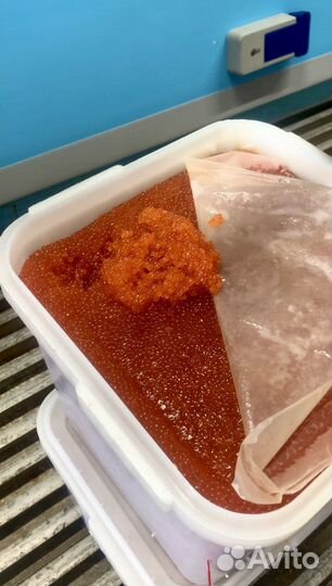 Красная икра настоящая, заводская, очень вкусная