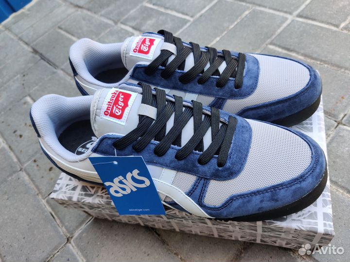 Asics onitsuka tiger ultimate 81