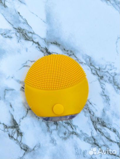 Электрическая щеточка для умывания