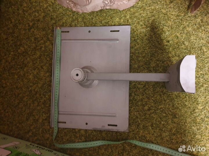 Кронштейн для телевизора