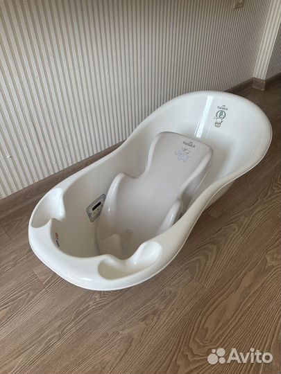 Ванночка для купания с горкой и термометром