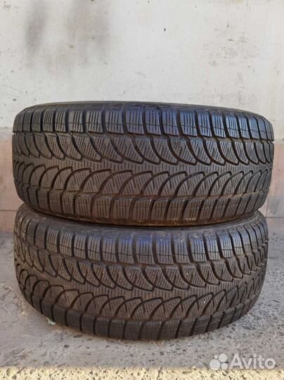 Bridgestone Blizzak LM-80 Evo 235/55 R18 100H