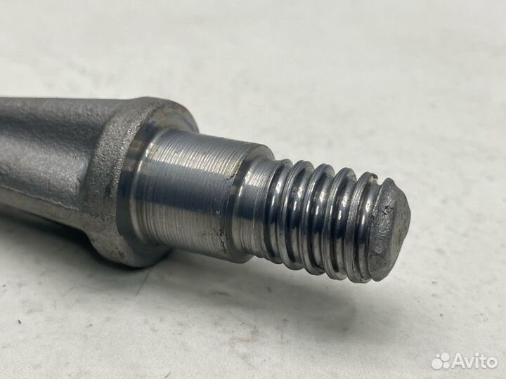 Буксировочный крюк Bmw