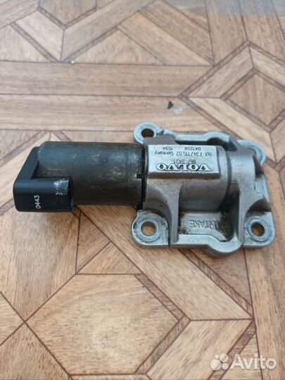 Клапан VVT впускной для volvos60,XC90,XC70 8670421