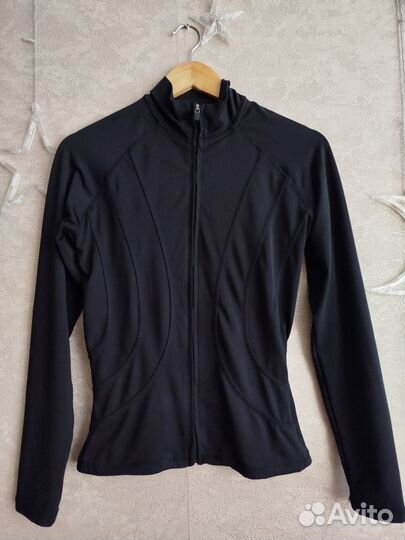 Одежда женская