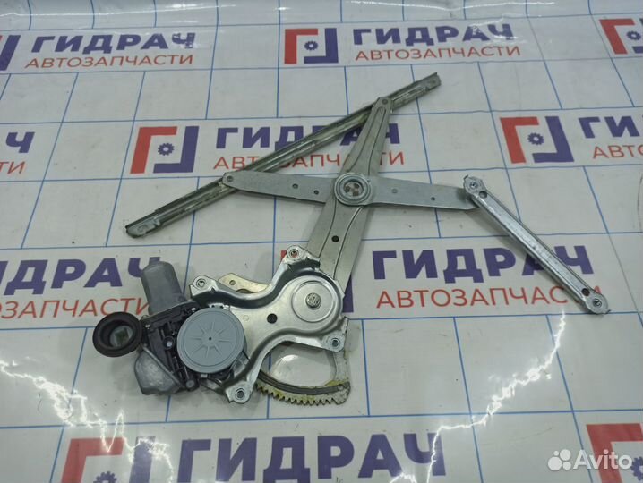 Стеклоподъемник электрический задний правый Lexus