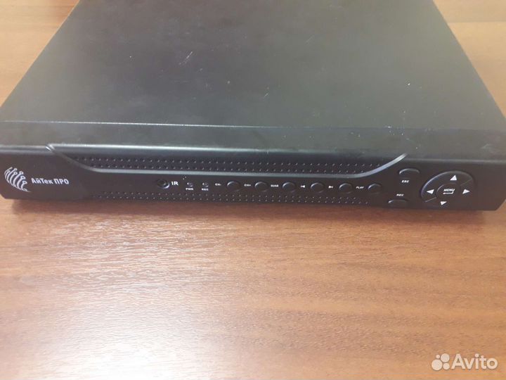 Видеорегистратор с диском на 1 Тб