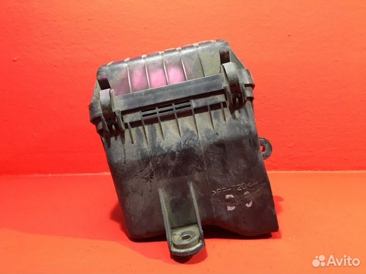 Корпус воздушного фильтра Hyundai Sonata EF G4JP