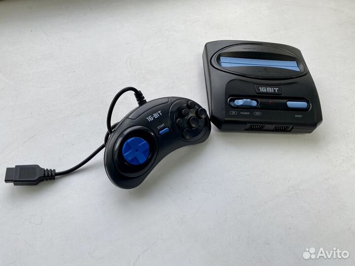 Sega Mega Drive 2 Compact/Коробка/5 игр