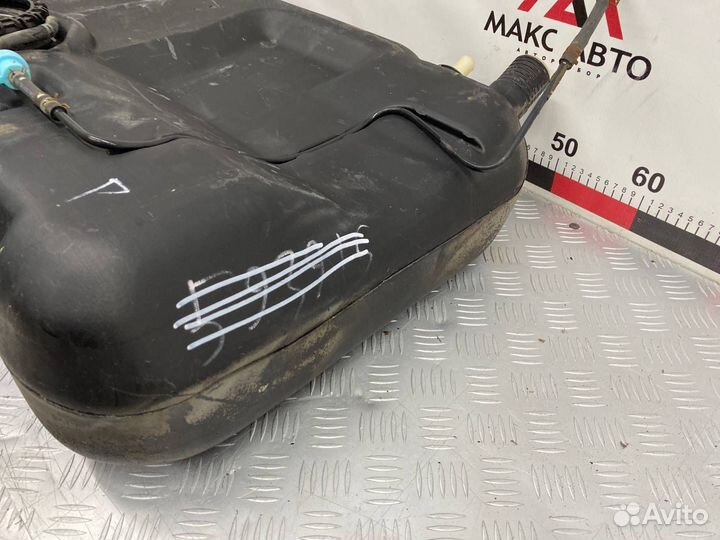Б/У топливный бак (бензобак) Hyundai Accent LC