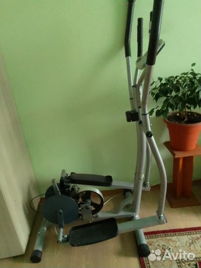 Элептический тренажёр