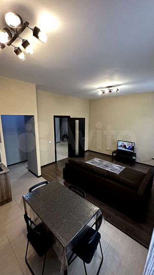 2-к. квартира, 72,6 м², 6/19 эт.