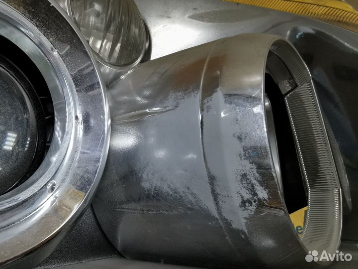 Запчасти фары Avensis 2006 (1364)