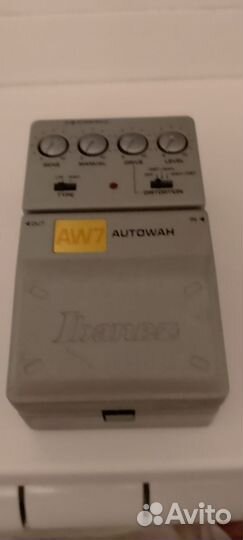 Гитарнаяпедаль эффектов