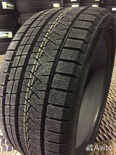 Royal Black Royal Winter 255/55 R19