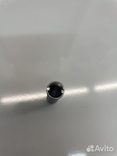 Винт для кухонного сифона