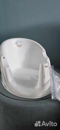 Стульчик для купания новый