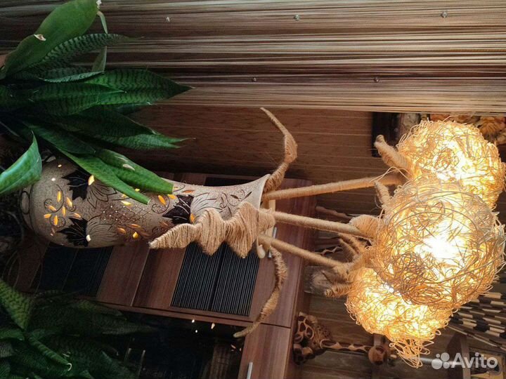 Светильник напольный