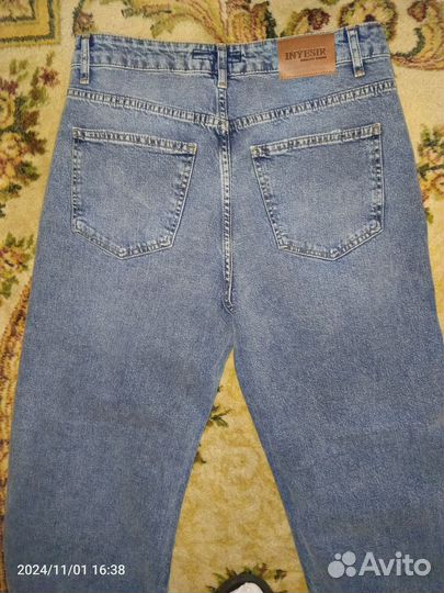 Джинсы