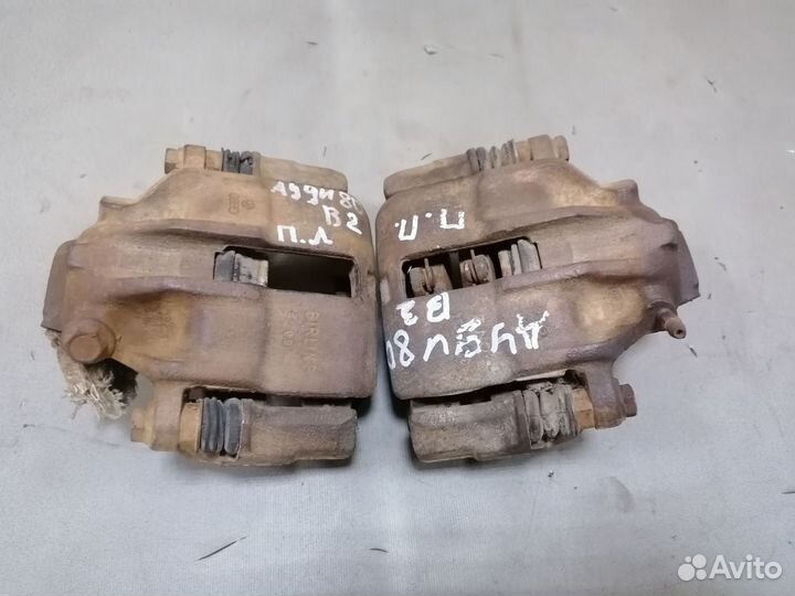 Суппорт тормозной передний Audi 80 B2 1.6 DT 1985