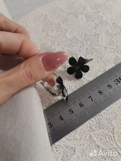 Серьги бижутерия