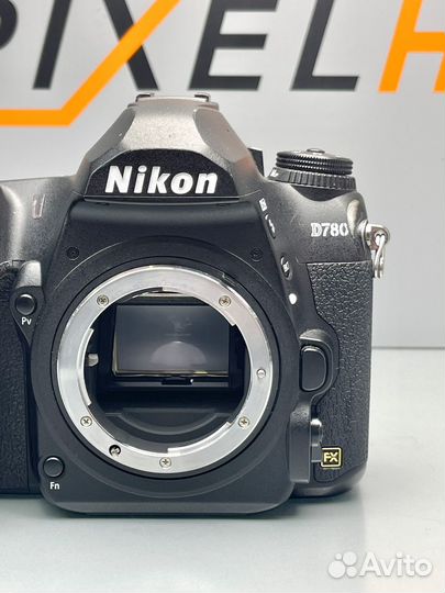 Nikon D780