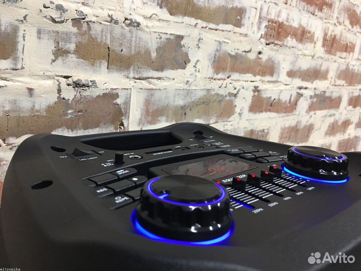 Блютуз колонка новая с караоке