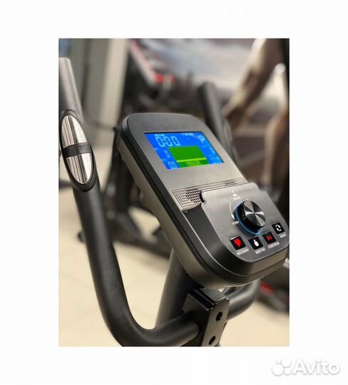 Эллиптический тренажер