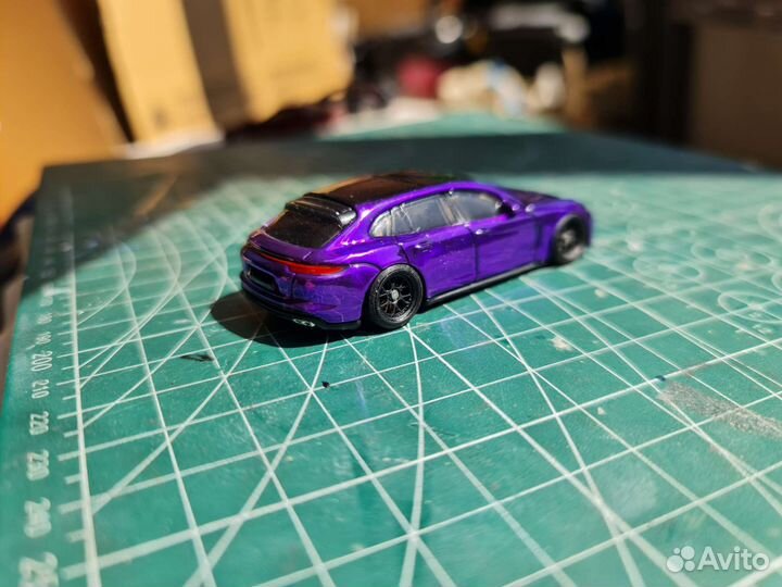 Hot wheels custom Porsche panamera