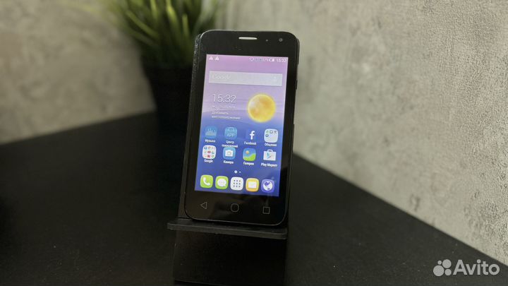 Alcatel One Touch Pixi First 4024D, 4 ГБ