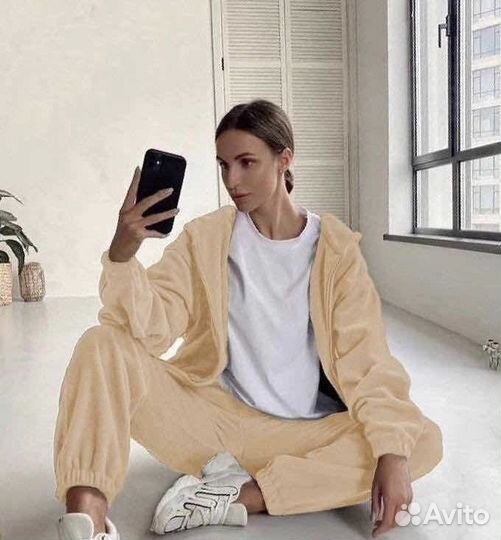 Спортивный костюм