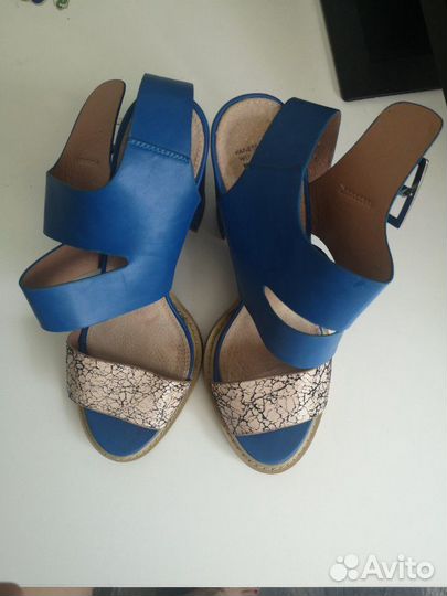 Босоножки Vanessa Wu