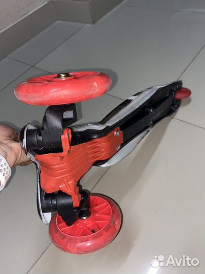 Самокат детский трехколесный