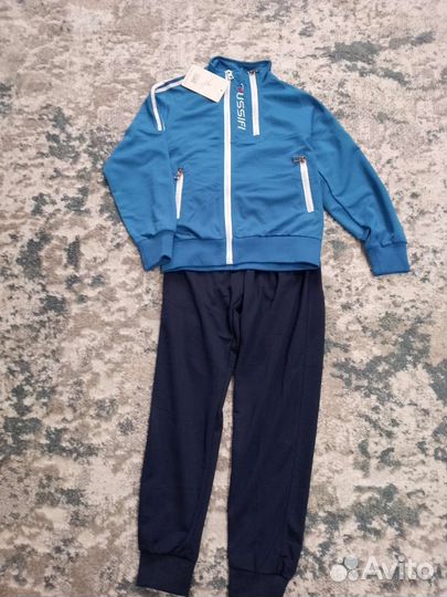 Спортивный костюм детский новый