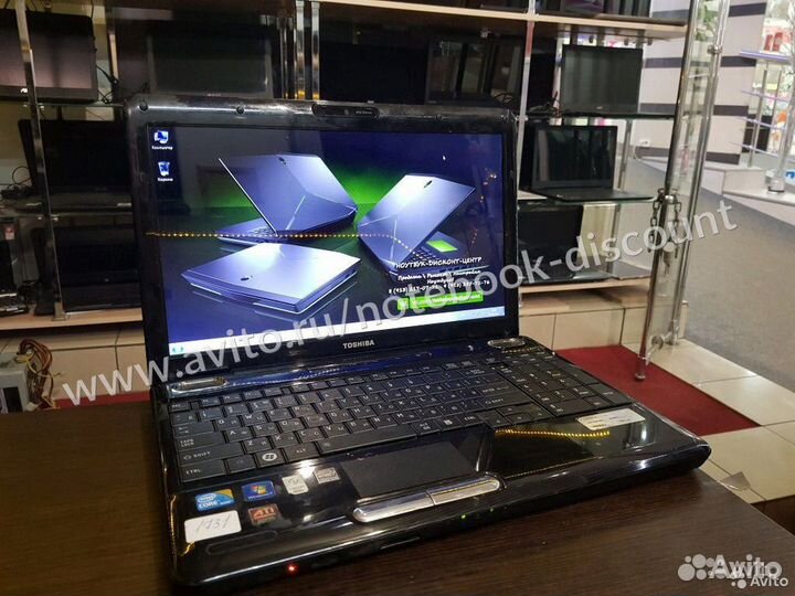 Игровой ноутбук тошиба Core i3 + 4GB + 1GB видео