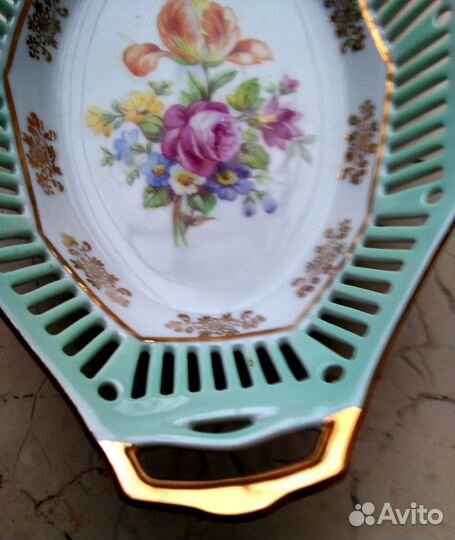 Конфетница (салатница) с позолотой