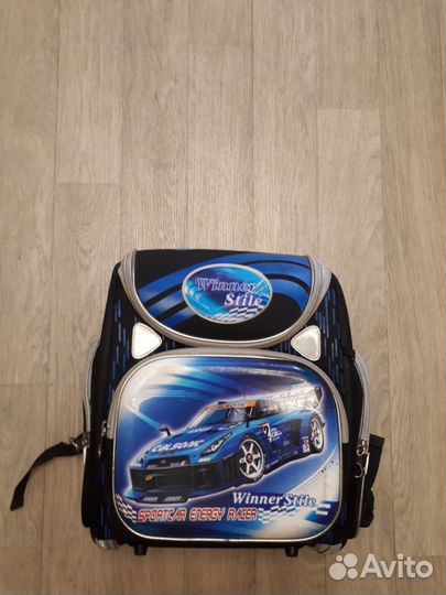 Портфель школьный