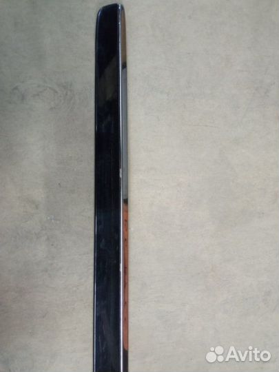 Молдинг двери передний левый Mercedes-Benz M-Class