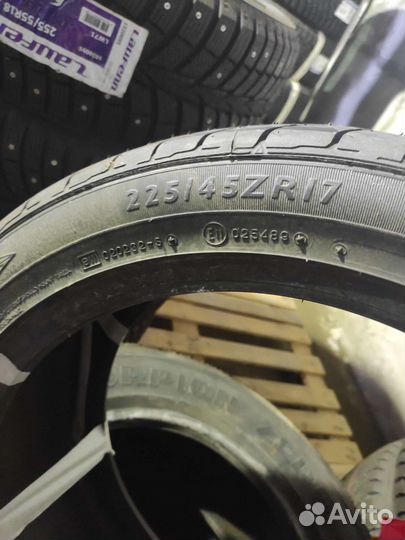 Dunlop SP Sport Maxx 225/45 R17 94Y