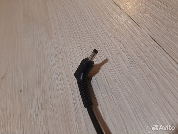 Зарядное устройство для ноутбука
