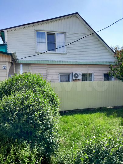 Дом 195 м² на участке 27 сот.