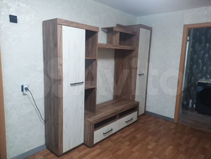 Гостиная белая. Мебель в гостиную в наличии