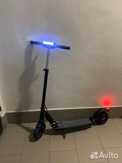 Электросамокат GT 350s c влагозащитой. 41,6 км