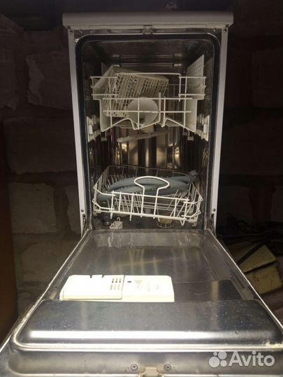 Посудомоечная машина Whirlpool ADP 550 WH