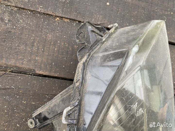 Opel astra H фара правая